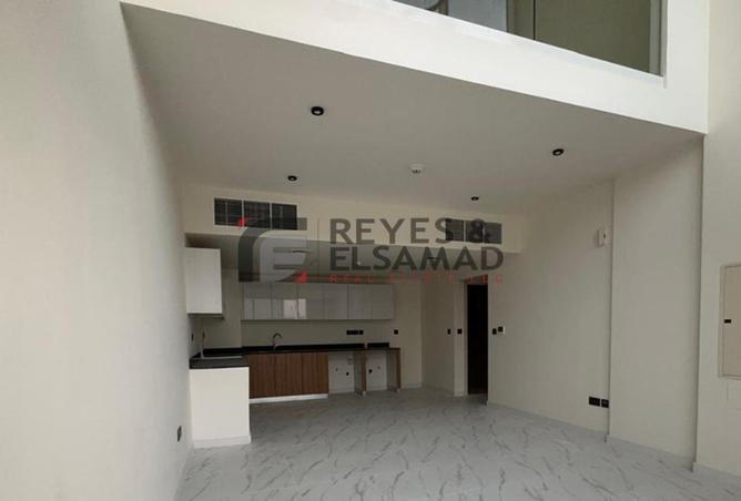 82353027 - Property Main Image