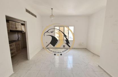 Apartment - Studio - 1 for rent in Fire Station Road - Muwaileh - Sharjah