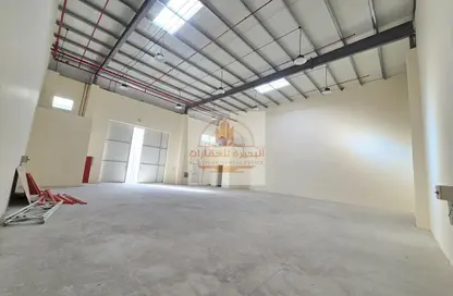 مستودع - استوديو - 1 حمام للايجار في أم الثعوب - أم القيوين