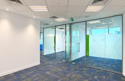 Office Space - Studio - 1 for rent in Emaar Business Park Building 2 - Emaar Business Park - Sheikh Zayed Road - Dubai