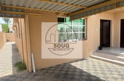 Villa - 4 Bedrooms - 3 Bathrooms for rent in Khuzam - Ras Al Khaimah