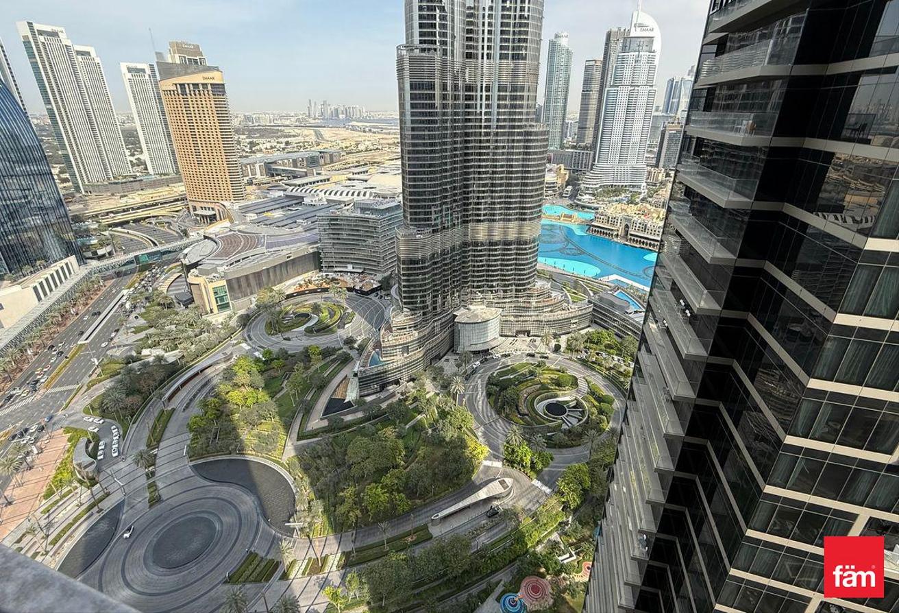 Burj Khalifa View | Best Layout | High Floor photo 24
