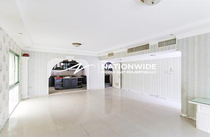 Villa - 3 - 4 for rent in Al Mushrif - Abu Dhabi Villa - 3 - 4 for rent in Al Mushrif - Abu Dhabi