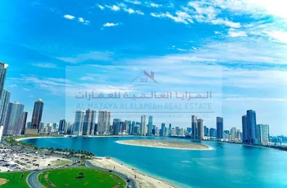 Apartment - 1 Bedroom - 2 Bathrooms for rent in Beach Tower 1 - Al Khan Lagoon - Al Khan - Sharjah