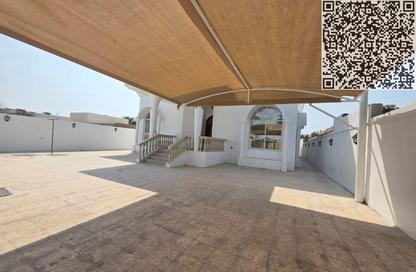 Villa - 4 - 5 for rent in Al Khezamia - Halwan - Sharjah