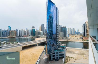 Apartment - 2 - 3 for rent in The Bay - Business Bay - Dubai