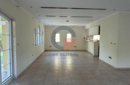 Villa - 3 - 4 for rent in Legacy Nova Villas - District 9 - Jumeirah Park - Dubai
