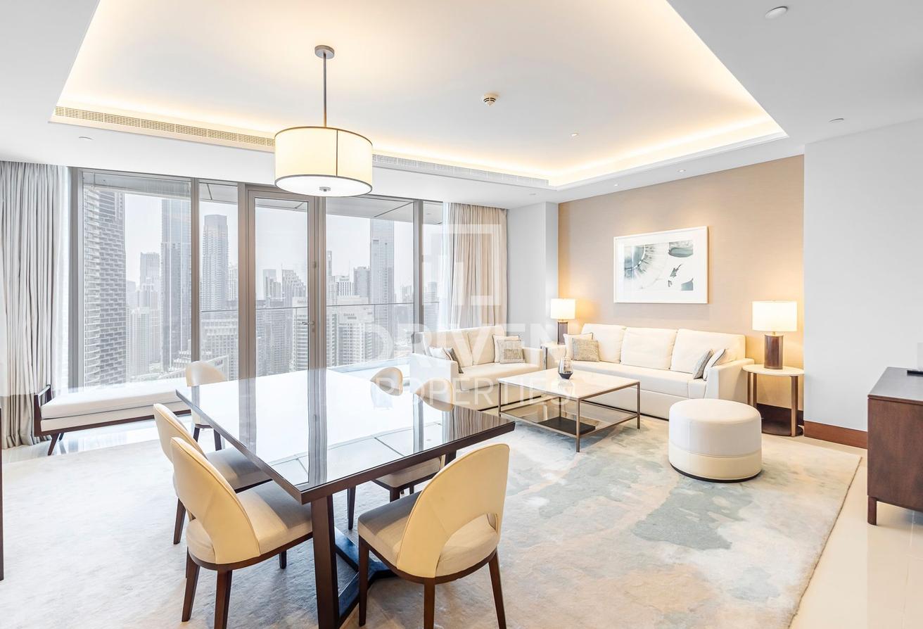 Genuine Listing | Burj Khalifa View | Vacant photo 4