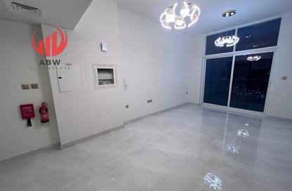 شقة - غرفة نوم - 1 حمام للايجار في سكايز من دانوب - ارجان - دبي