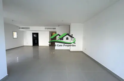 فيلا - 5 غرف نوم - 6 حمامات للبيع في طراز صحراوي - فيلات الريف - الريف - أبوظبي