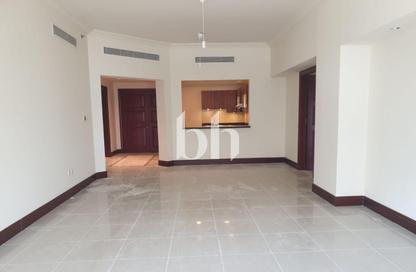 Apartment - 2 - 3 for rent in Golden Mile 4 - Golden Mile - Palm Jumeirah - Dubai