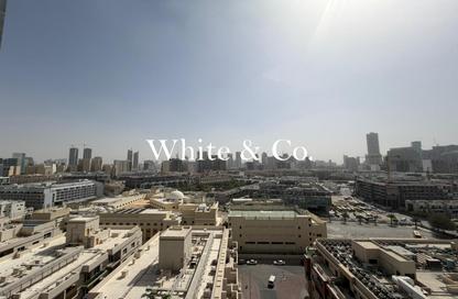 Apartment - 1 Bedroom - 1 Bathroom for sale in BLOOM TOWERS A - Bloom Towers - District 10 - Jumeirah Village Circle - Dubai