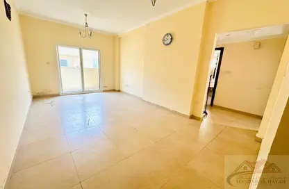Apartment - 1 Bedroom - 2 Bathrooms for rent in Muwaileh 29 Building - Muwaileh - Sharjah