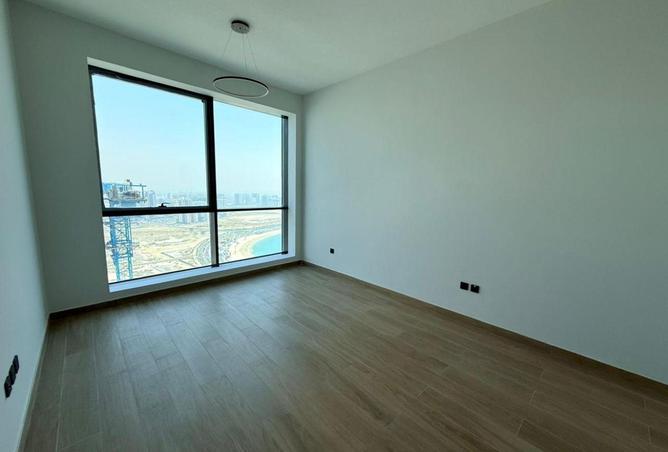88774483 - Property Image 3