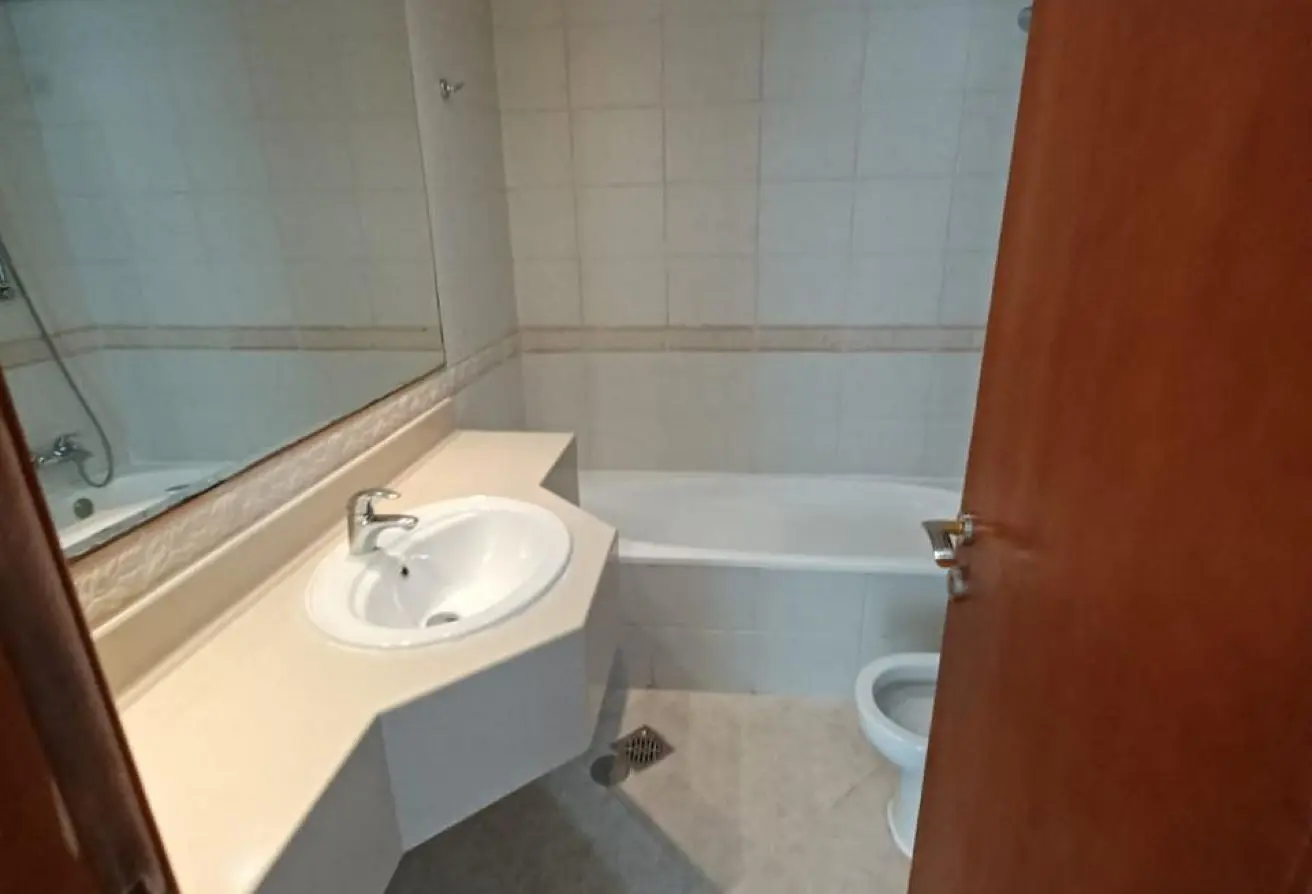 155580621 - Property Main Image