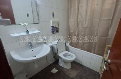 Apartment - 1 Bedroom - 1 Bathroom for rent in Safia Tower - Al Majaz 3 - Al Majaz - Sharjah