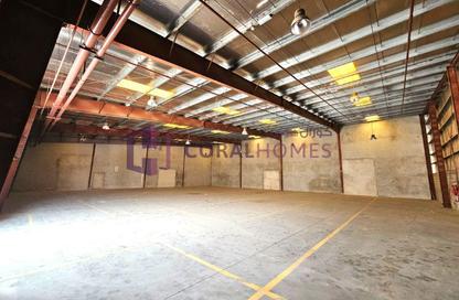 Warehouse - Studio for rent in Dubai Investment Park (DIP) - Dubai