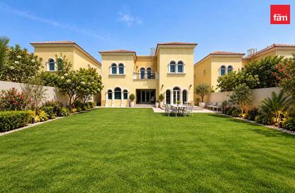 Villa - 3 - 4 for sale in District 5 - Jumeirah Park - Dubai