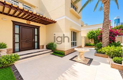 Villa - 5 - 5 for rent in Meadows 2 - Meadows - Dubai
