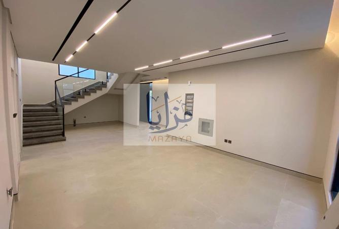 100413415 - Property Image 3