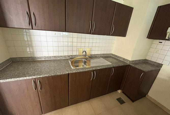 77393117 - Property Image 2