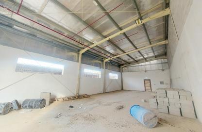Warehouse - Studio - 1 Bathroom for rent in Wadi AL AIN 1 - Al Noud - Al Ain