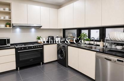 Townhouse - 3 Bedrooms - 4 Bathrooms for sale in Rockwood - Damac Hills - Dubai Townhouse - 3 Bedrooms - 4 Bathrooms for sale in Rockwood - Damac Hills - Dubai