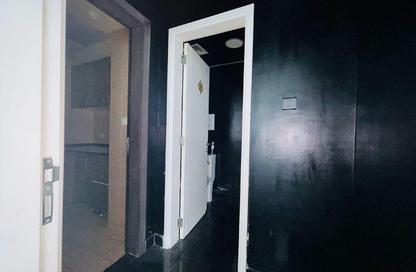 Office Space - Studio - 1 Bathroom for rent in The Regal Tower - Business Bay - Dubai