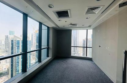 Office Space - Studio - 1 Bathroom for rent in The Regal Tower - Business Bay - Dubai
