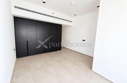 Apartment - 2 - 3 for rent in SH Living 1 - District 14 - Jumeirah Village Circle - Dubai