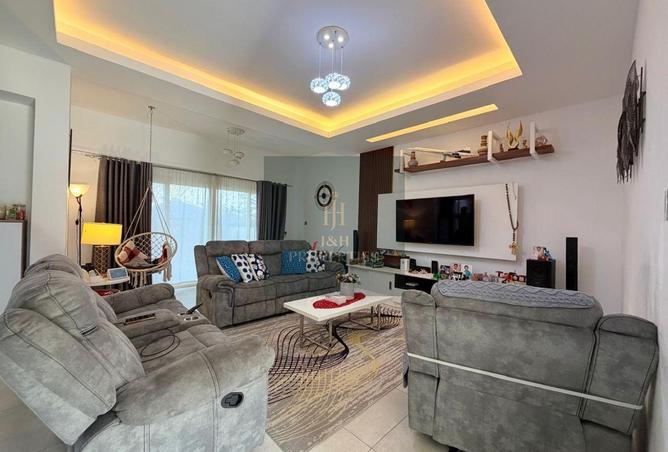 73856984 - صورة العقار 3