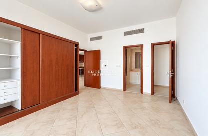 Apartment - 1 - 2 for rent in Barton House 1 - Barton House - Motor City - Dubai