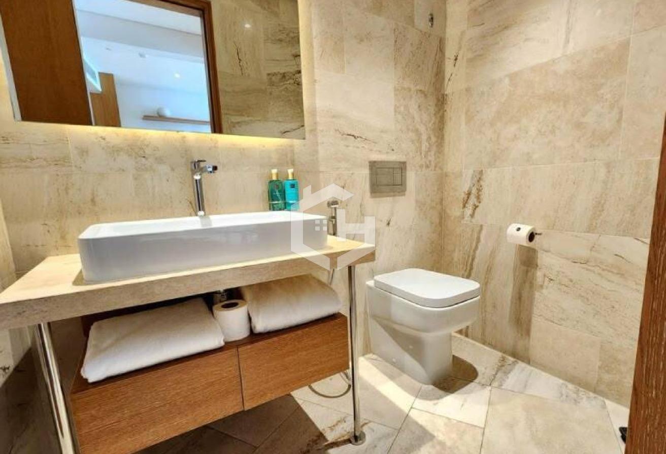 2 BR Penthouse | Fully Furnished Apt | Upgraded photo 13