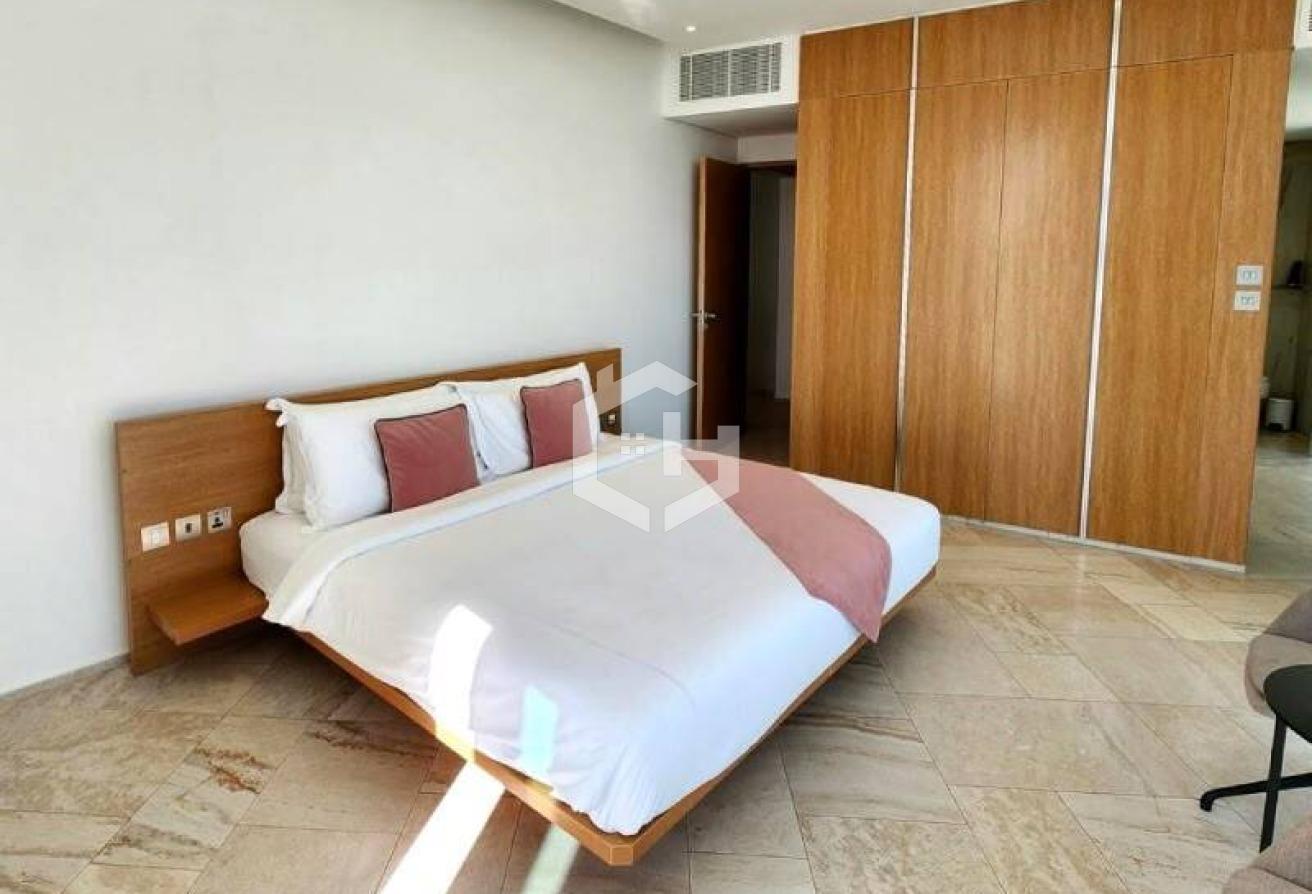 2 BR Penthouse | Fully Furnished Apt | Upgraded photo 4