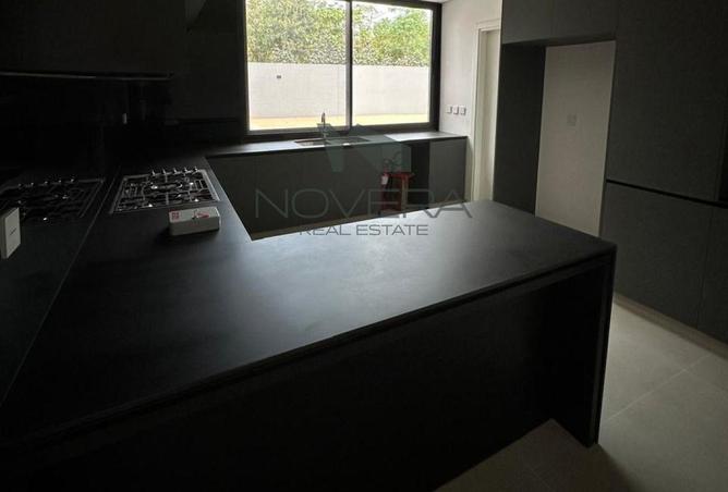 127028083 - Property Image 3