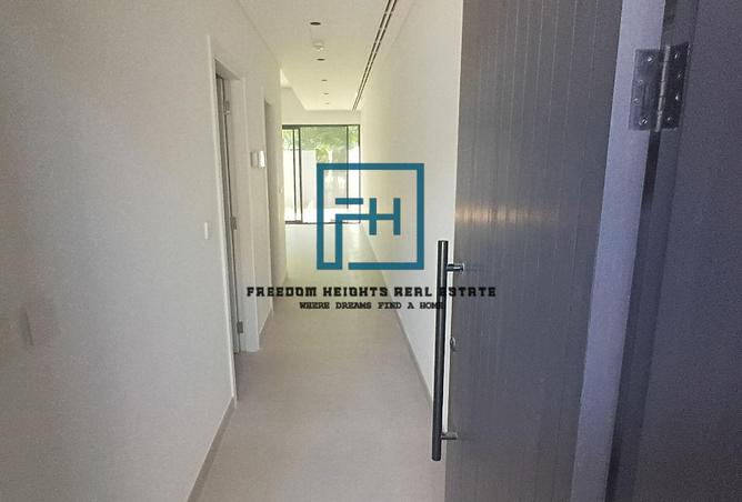 96112259 - Property Image 2