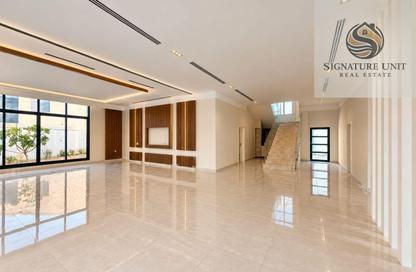 Villa - 4 - 6 for rent in Al Quoz 2 - Al Quoz - Dubai Villa - 4 - 6 for rent in Al Quoz 2 - Al Quoz - Dubai