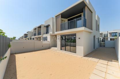 Townhouse - 4 - 5 for rent in Jebel Ali Village Townhouses - Jebel Ali Village - Jebel Ali - Dubai