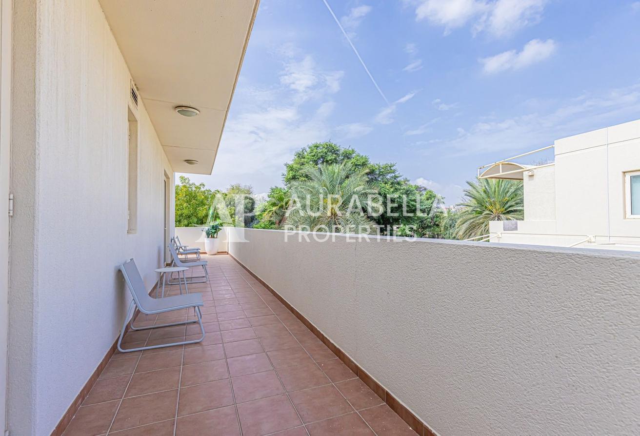 Upgraded Villa | Large Plot | Private Pool photo 16