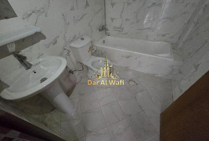 58573162 - Property Image 2