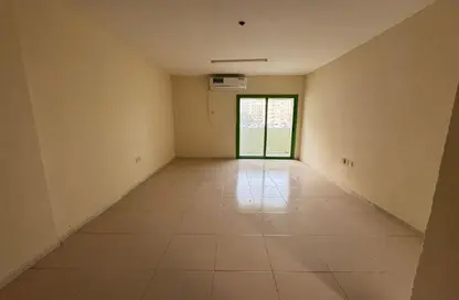 Apartment - 2 Bedrooms - 2 Bathrooms for rent in Al Butina 9 Building - Al Butina - Sharjah