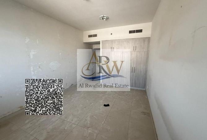 74240381 - صورة العقار 3