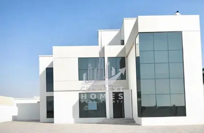 Villa - 4 Bedrooms - 5 Bathrooms for rent in Madinat Hind 3 - Dubai Land - Dubai