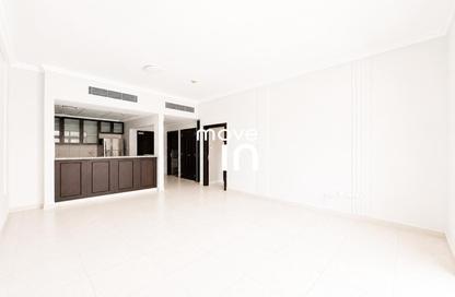 Apartment - 1 Bedroom - 2 Bathrooms for rent in Travo Tower A - Travo - The Views - Dubai Apartment - 1 Bedroom - 2 Bathrooms for rent in Travo Tower A - Travo - The Views - Dubai