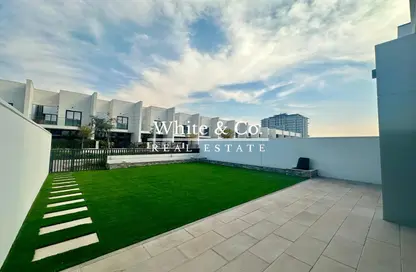 تاون هاوس - 3 غرف نوم - 4 حمامات للبيع في مروج الفرجان ويست المرحلة 2 - الفرجان - دبي