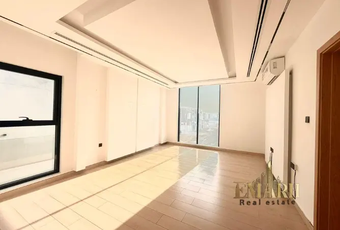 156920393 - Property Image 2