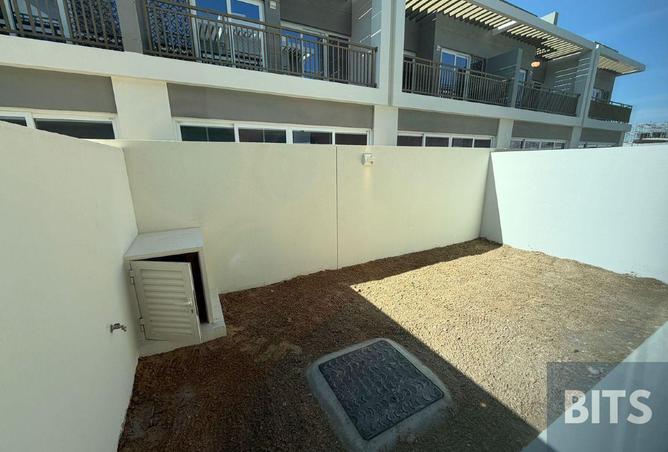 82353602 - صورة العقار 3