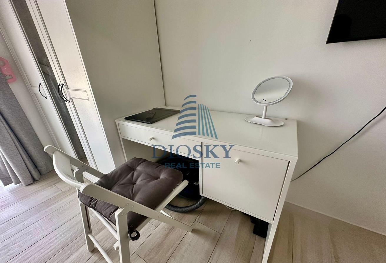 Fully Furnished | Premium Quality | Vacant Now photo 3