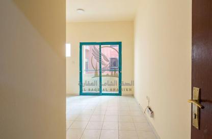 Apartment - 1 Bedroom - 1 Bathroom for rent in Al Butina 9 Building - Al Butina - Sharjah