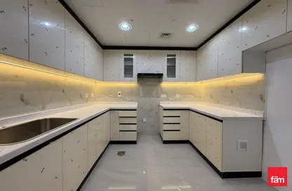 شقة - 2 غرف نوم - 3 حمامات للايجار في B برج - الأبراج الإدارية - الخليج التجاري - دبي